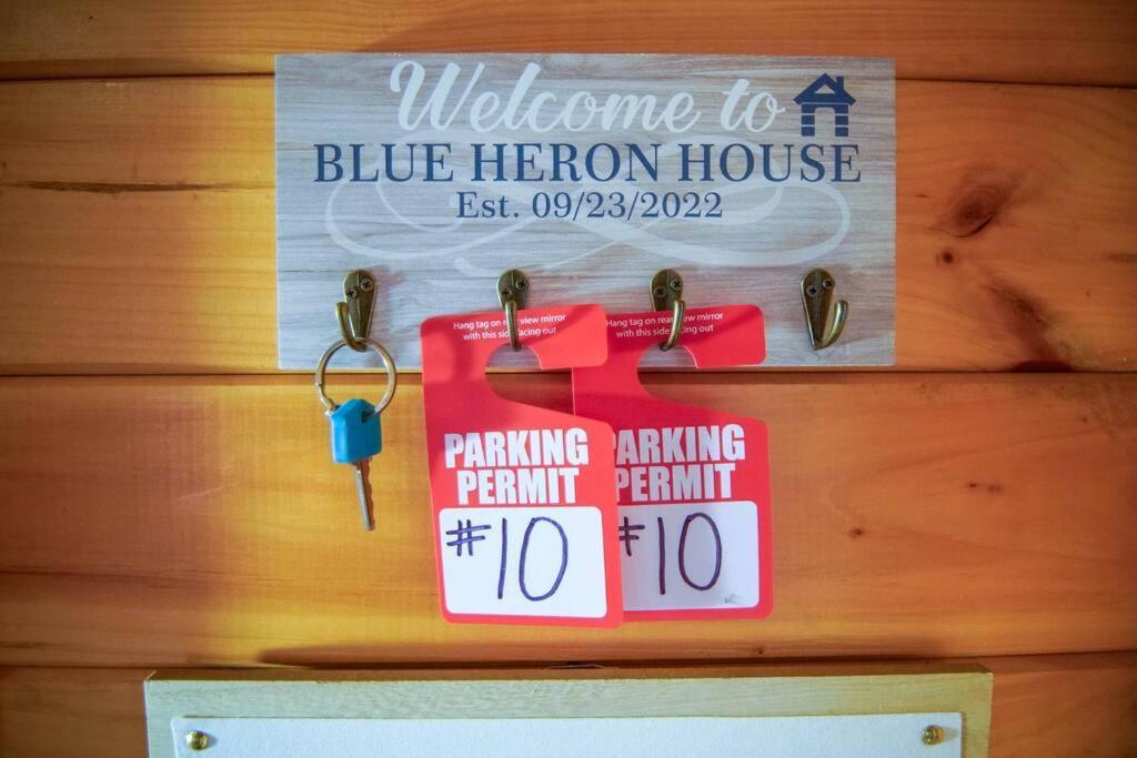 Charming Lakeview Cabin Near Geneva-On-The-Lake! Ashtabula Exterior foto